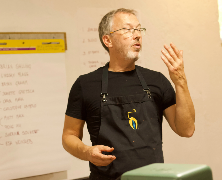 Damian_lecturing_1_3456x